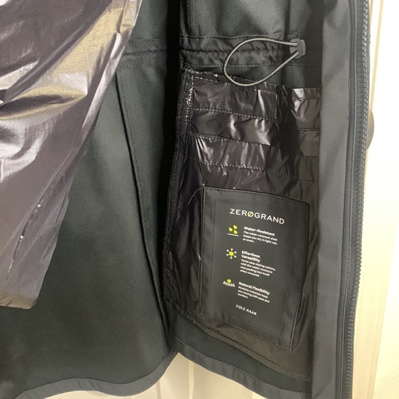 NWT Cole Haan zero grand 2 in 1 water resistant solid jacket black medium - Picture 15 of 16